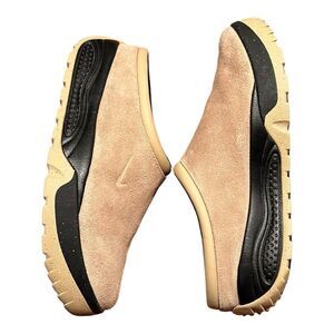 Nike ACG Rufus Mule Slip ons in Limestone Mens size 11.5